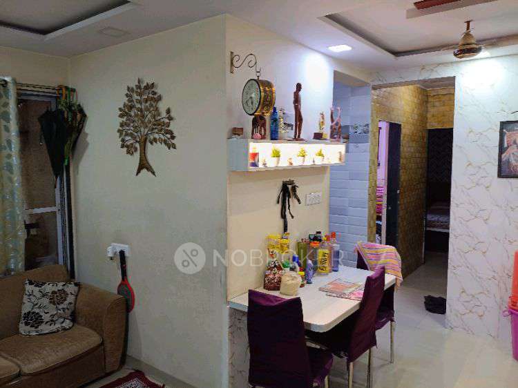 2 BHK Flat In Roopchand Galaxy for Rent  In Kasheli