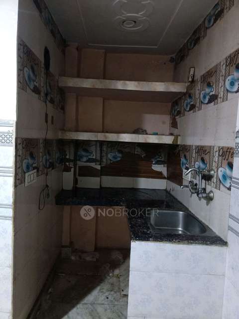 2 BHK Flat In Parjapati Niwas for Rent  In F8a, Block A, Sadh Nagar Ii, Palam, New Delhi, Delhi, 110045, India