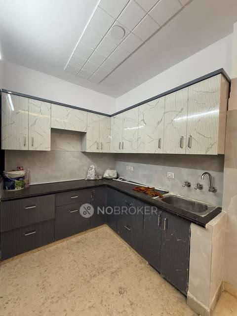 2 BHK Flat In Subhash Nagar For Sale  In Subhash Nagar