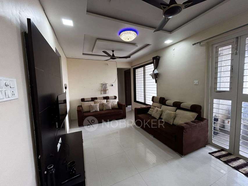 Single Room for Female In 2 BHK  In La Melosa In Wakad