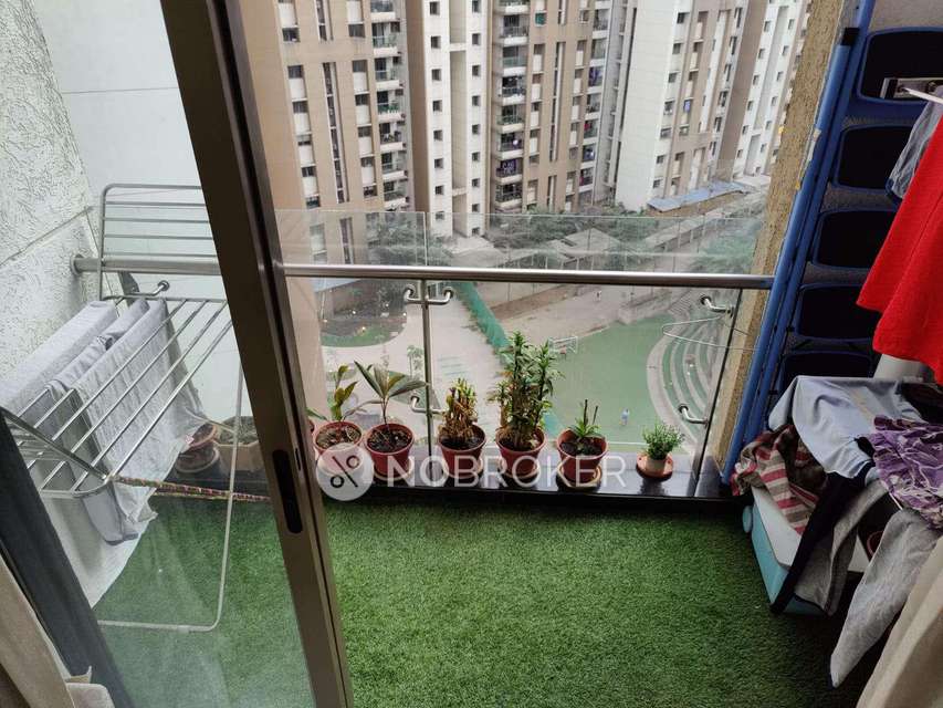 3 BHK Flat In Lodha Splendora Platino  For Sale  In Thane West 