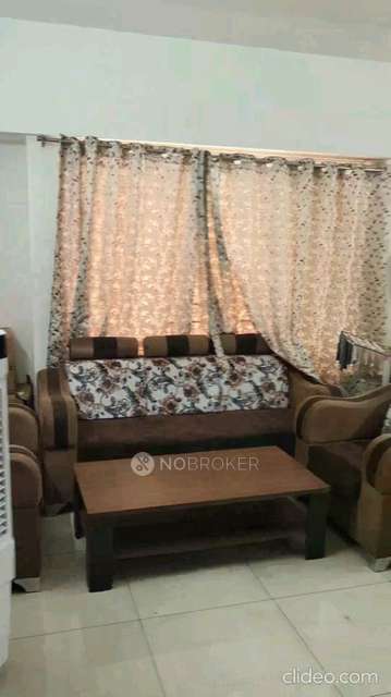 Single Room for Male In 2 BHK  In Amanora Victory Towers In Mundhwa, Pune
