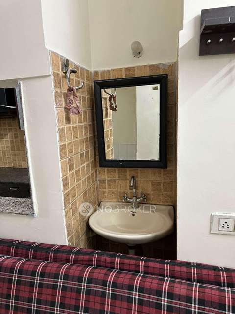 4 BHK Flat In Rohini Sector 22  Near Mahraja Aggresion  College Pocket 6 For Sale  In Rohini