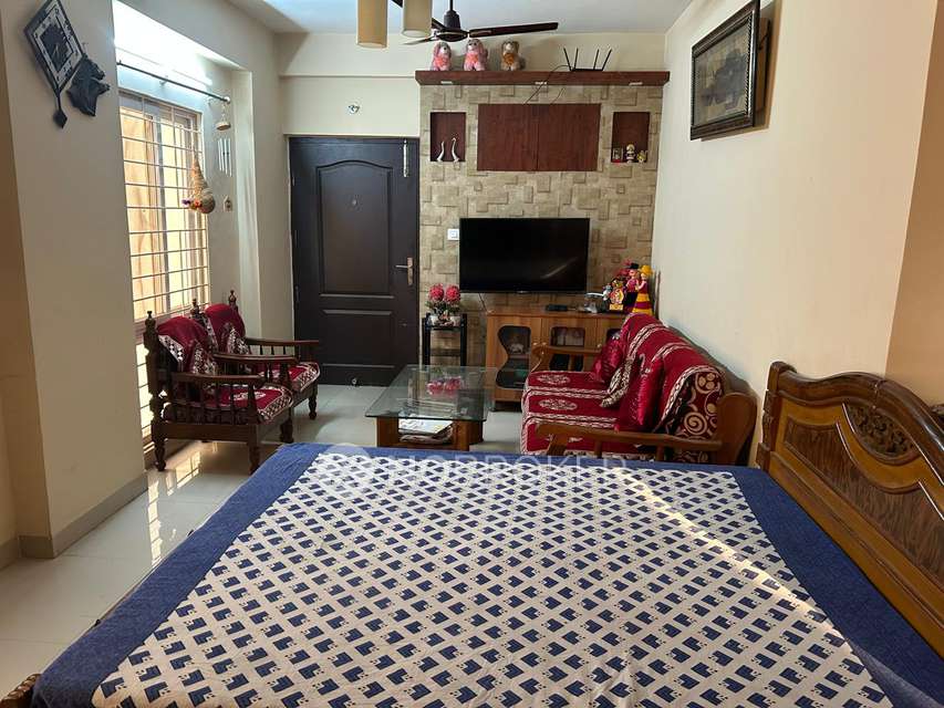 2 BHK Flat In Manjeera Diamond Towers for Rent  In Gopanpally