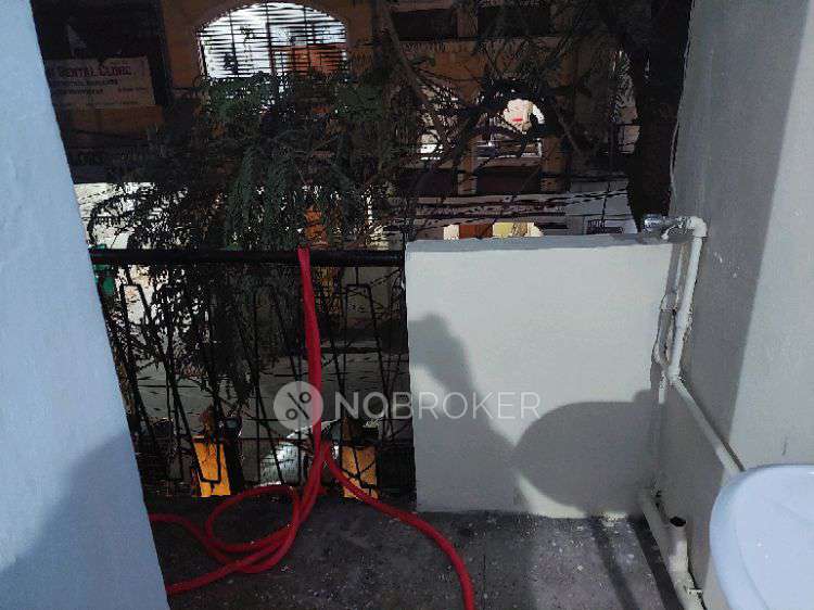 2 BHK House for Rent  In Mehdipatnam Bus Stop