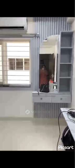 3 BHK Flat In Lakshmi Cadillac for Rent  In Lakshmi's Cadillac