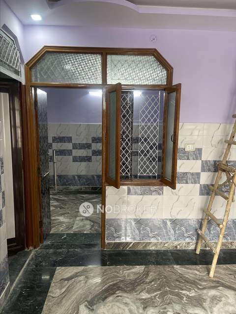 2 BHK Flat For Sale  In Paschim Vihar