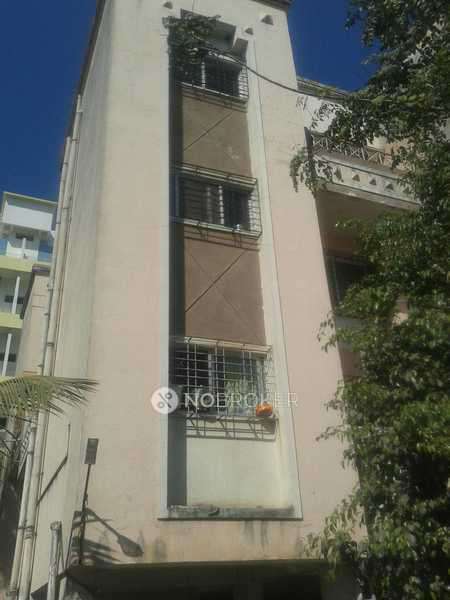 Single Room for Male In 1 BHK  In Visava Residency In Budruk