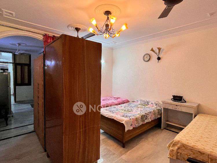 PG for Girls in Lajpat Nagar Ii, Lajpat Nagar