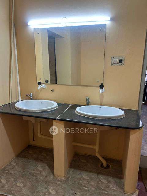 PG for Girls in Basveshwara Nagar