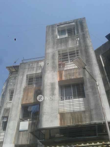 Shared Room for Male In 1 BHK  In Lakshmi Narayan  In Sadashiv Pet