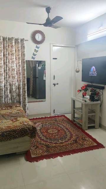 1 BHK Flat In Magarpatta Madhuvan for Rent  In Mohammed Wadi