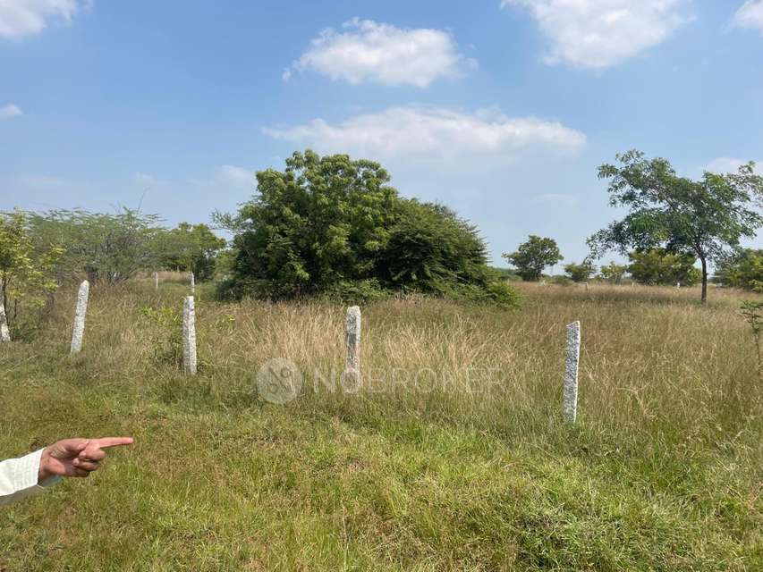 Plot For Sale  In Vgp Santhosapuram 3,pillaipakkam Village Sriperumbudur 