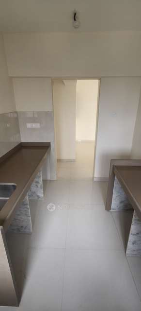 2 BHK Flat In Lotus Sky Garden For Sale  In Kandivali West