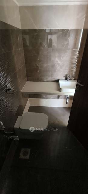 2 BHK Flat In Lotus Sky Garden For Sale  In Kandivali West