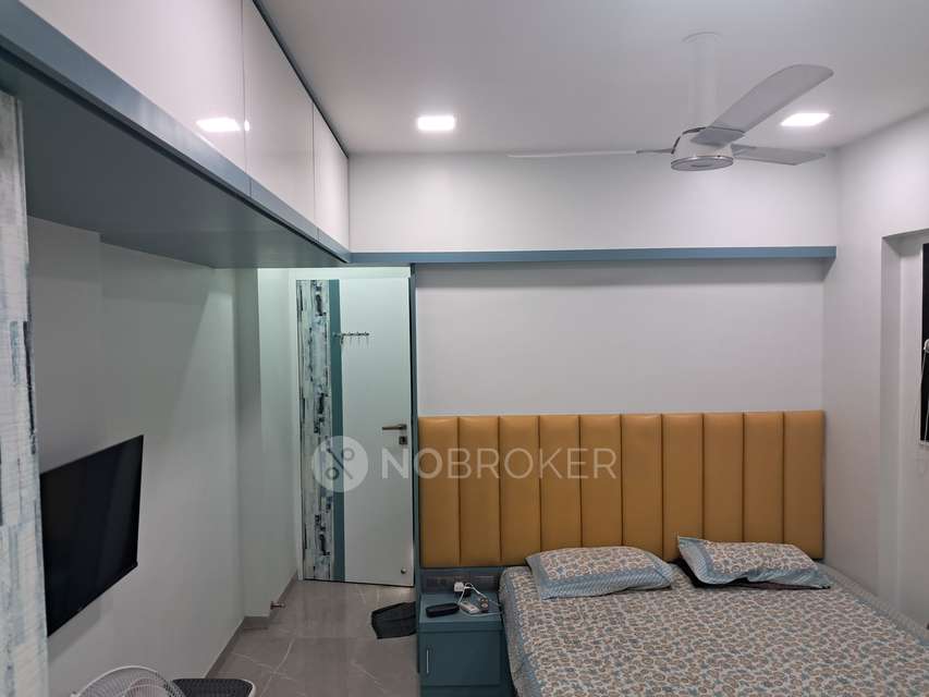 2 BHK Flat In Kt Manas Residency For Sale  In Kandivali West