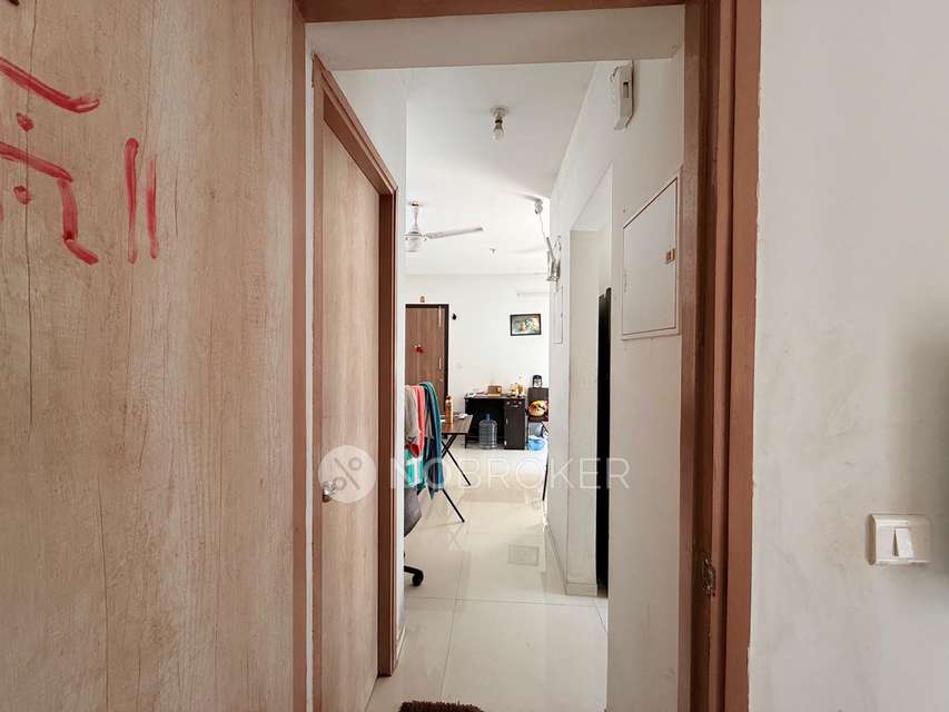 1 BHK Flat In Lodha Upper Thane For Sale  In Thane