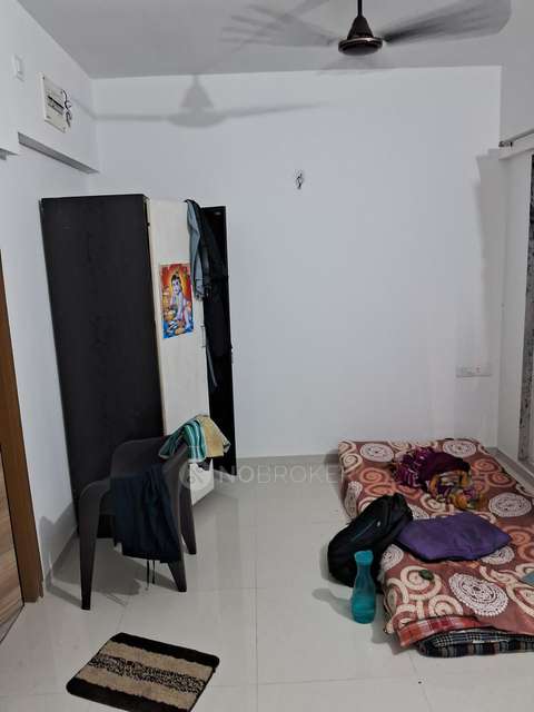 Shared Room for Male In 1 RK  In Marathon Neo Homes  In  Bhandup West
