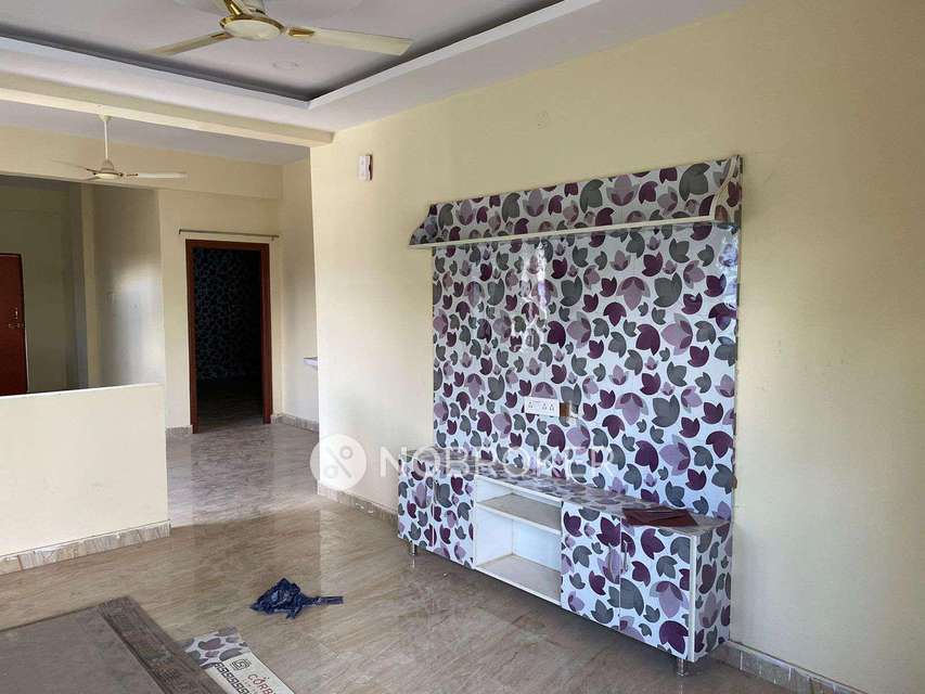 4+ BHK Flat In  G.radha For Sale  In Puppalguda