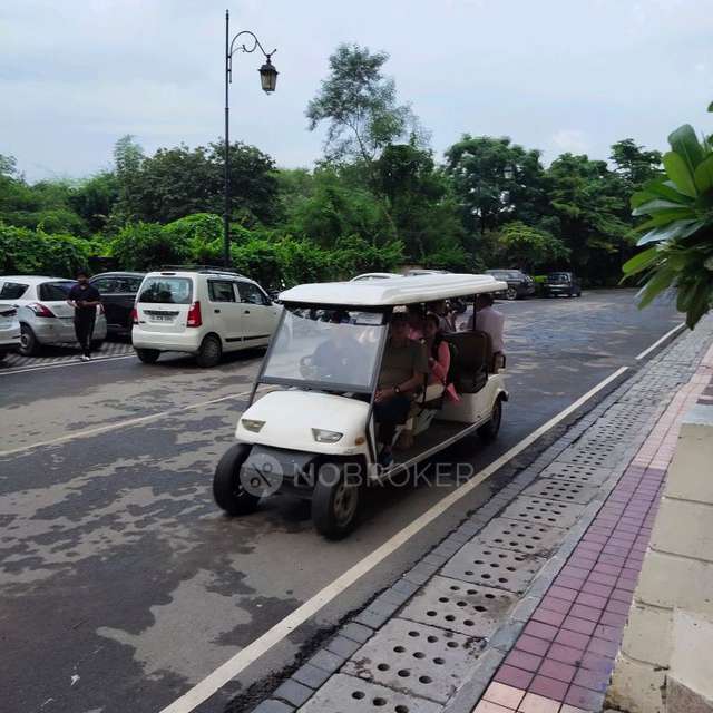 2 BHK Flat In Dlf Capital Greens For Sale  In Moti Nagar