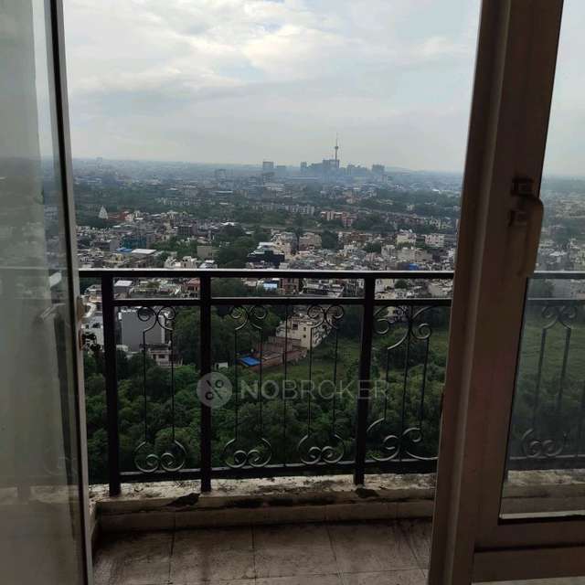 2 BHK Flat In Dlf Capital Greens For Sale  In Moti Nagar