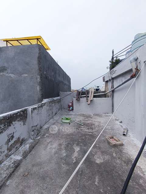 2 BHK Flat In Dda Flats Mayur Vihar Phase 1 Extension, Mayur Vihar Phase 1 Extension for Rent  In Mayur Vihar Phase 1 Extension