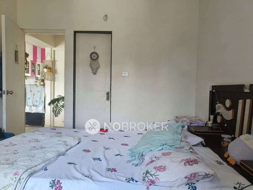 Single Room for Female In 2 BHK  In Rohan Prathama In Hinjewadi