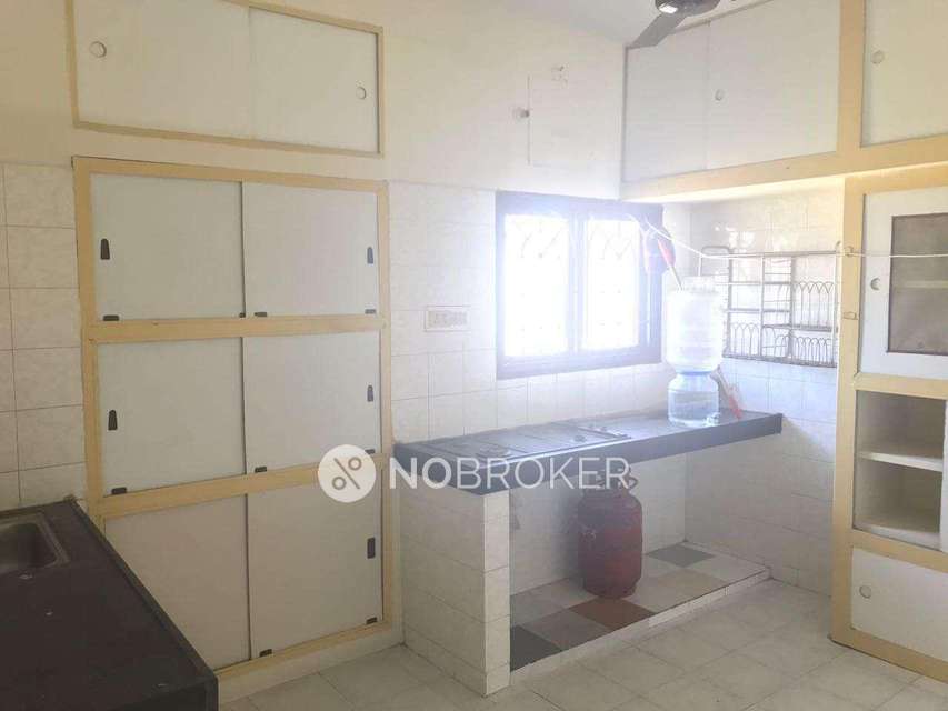 2 BHK Flat In Ramakrishna For Sale  In Adyar