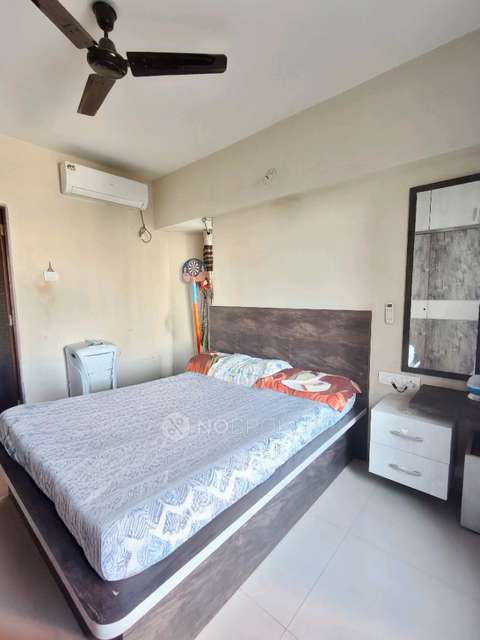 2 BHK Flat In F5 Felicia For Sale  In Hadapsar