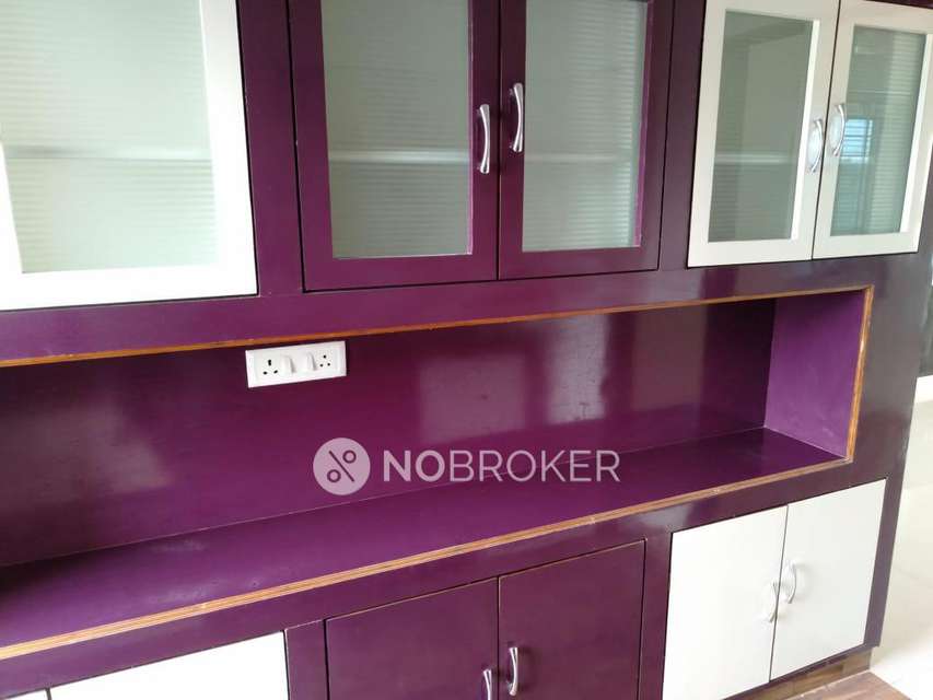 4+ BHK Flat For Sale  In Kukatpally