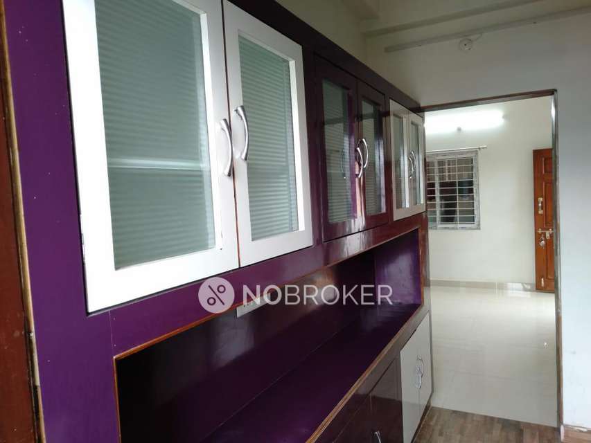 4+ BHK Flat For Sale  In Kukatpally