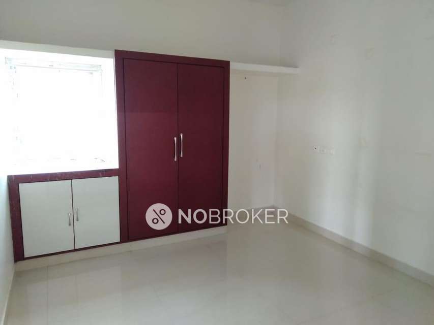 4+ BHK Flat For Sale  In Kukatpally
