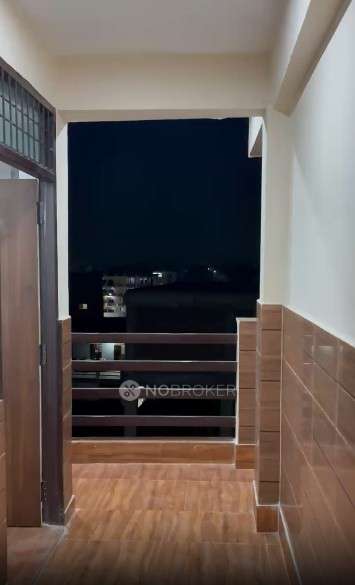 1 RK Flat In Standalone Building  for Rent  In Sector 135