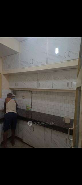 2 BHK Flat In Dwarka Sector 6 Pocket 2 for Rent  In Pocket 2, Sector 6, Dwarka