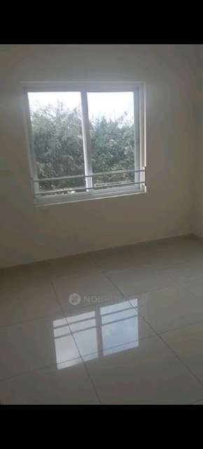 2 BHK Flat In Neora Purvankara For Sale  In Sampigehalli