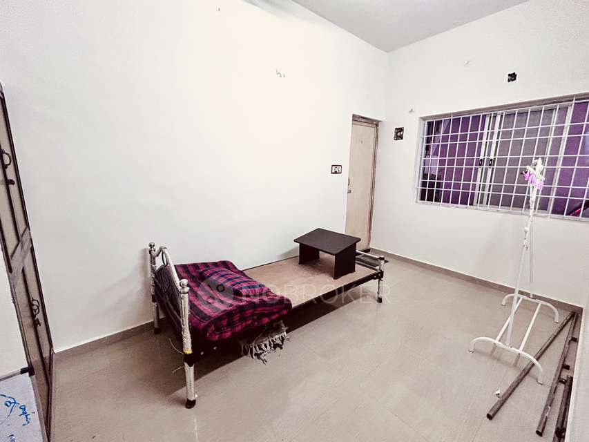 2 BHK House for Rent  In  Tharamani