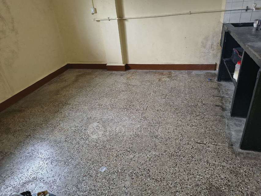 Single Room for Female In 1 BHK  In Parvati Apartment Balaji Nagar  In Dankawadi, Satara Rd, Chitanya Nagar, Kala Nagar, Dhankawadi, Pune, Maharashtra 411043, India