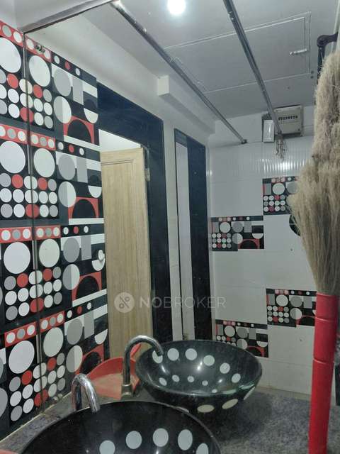 1 BHK Flat In Samruddhi Heights Housing Society for Rent  In Katraj