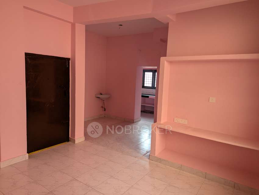 2 BHK Flat In Sai Rajani Apartments, Defence Colony, Sainikpuri For Sale  In Abhi Tiffins