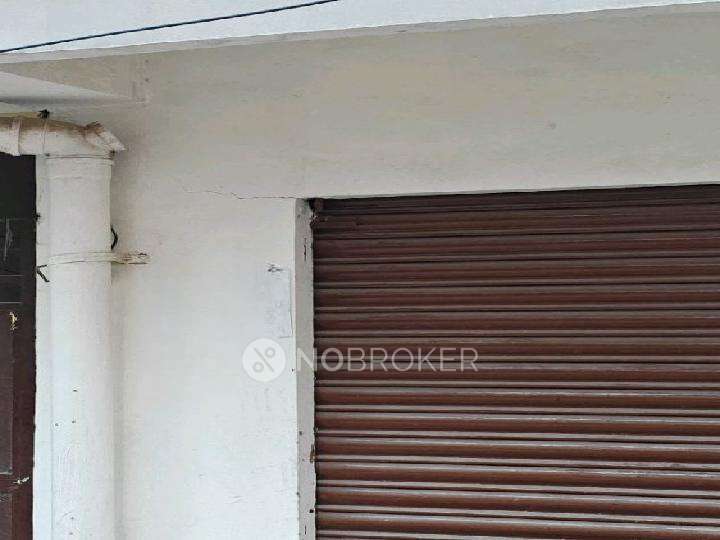 Shop in Hafeezpet, Hyderabad for Rent 