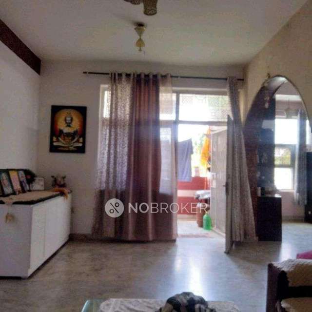 3 BHK Flat In Ramprastha Alaknanda Apartment For Sale  In Vaishali