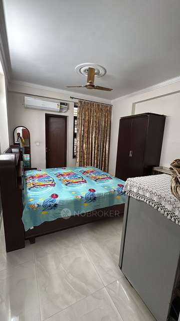 1 RK House for Rent  In Sector 46