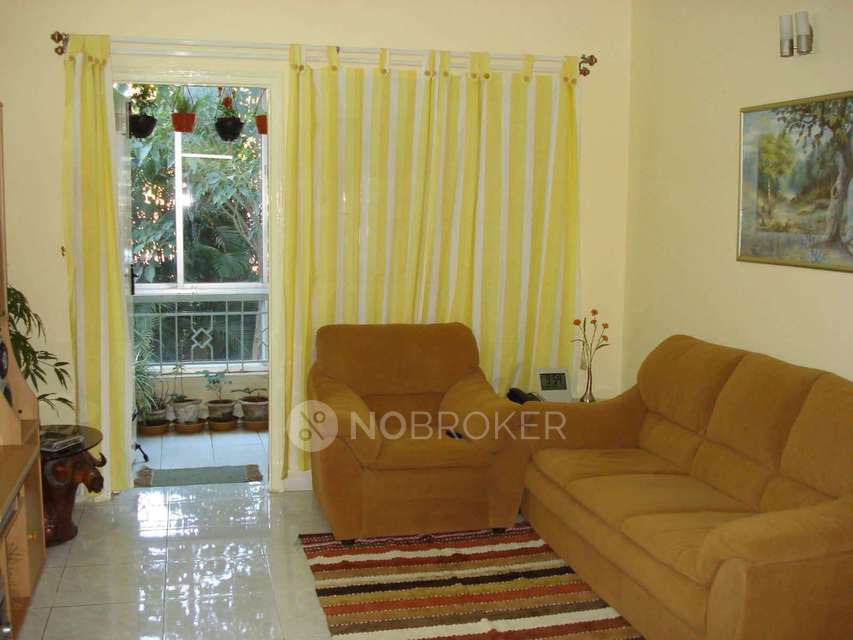 Single Room for Female In 2 BHK  In Mantri Residency In Kalena Agrahara