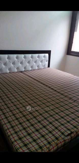 2 BHK Flat In Swaraj Rwa Lajpat Nagar Block E for Rent  In Lajpat Nagar