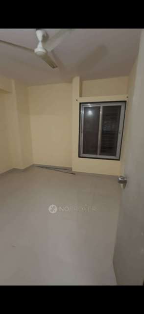 1 BHK Flat In Rajaishwarya Housing Society for Rent  In Pune - Solapur Highway