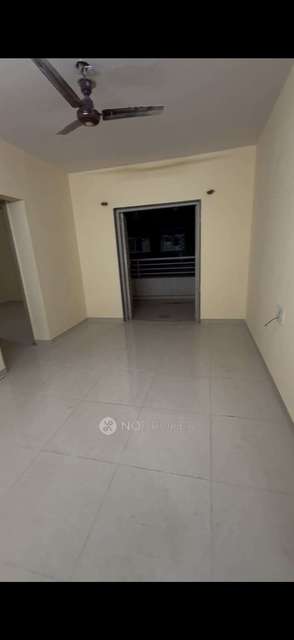1 BHK Flat In Rajaishwarya Housing Society for Rent  In Pune - Solapur Highway