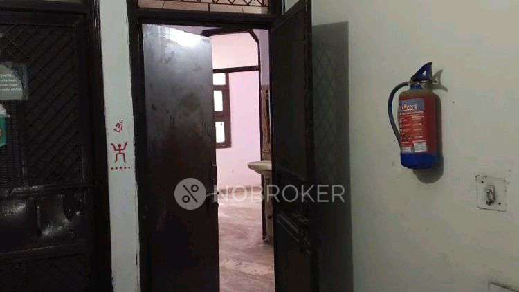 2 BHK Flat For Sale  In Ganesh Nagar Pandav Nagar Complex