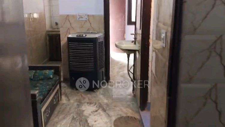 2 BHK Flat For Sale  In Ganesh Nagar Pandav Nagar Complex