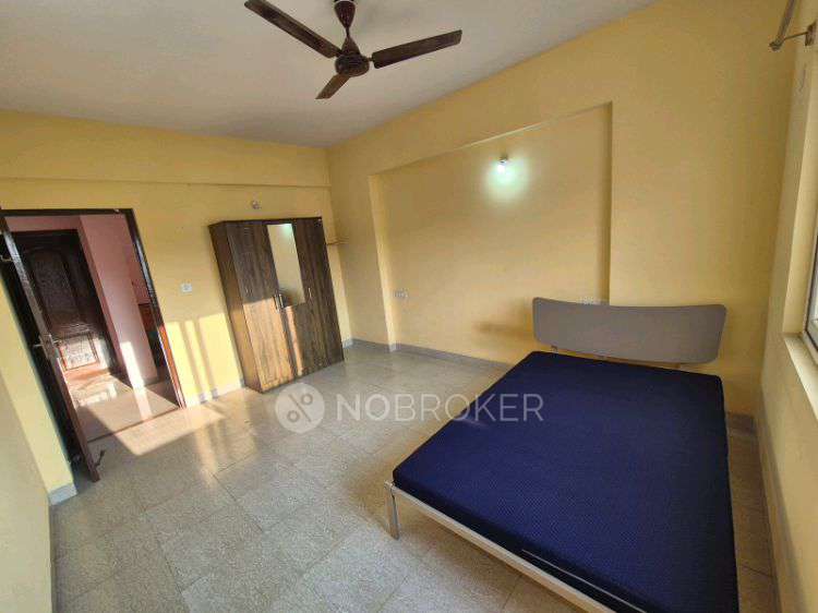 Single Room for Female In 3 BHK  In Akme Encore In Akme Encore