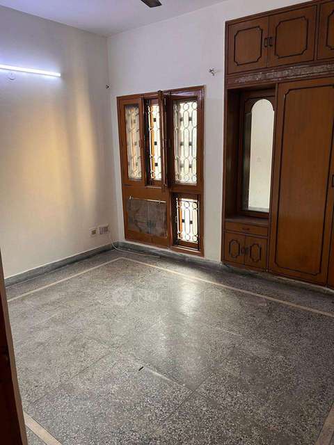 2 BHK Flat In Sreeniketan Apartment for Rent  In Vasundhara Enclave